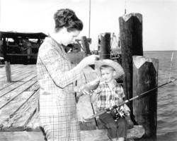 oldflorida:  Great Mother’s Day images from the State Archives of Florida: http://floridamemory.com/blog/2014/05/09/happy-mothers-day-2/