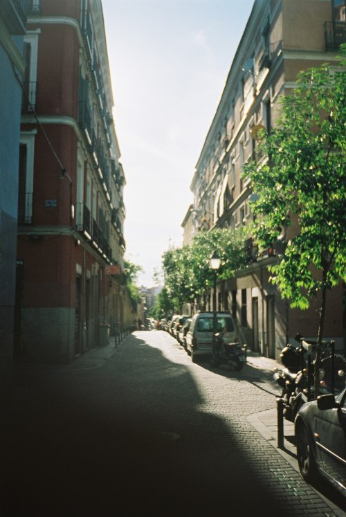 dimitrifraticelli:  Exploring Madrid on 35 mm Kodak Color Plus & Kodak Ektar