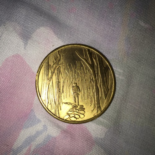s0vii:  notoriousdrugs:  I got a story to tell. One of my friends showed me this coin that he has. It’s probably one of his favorite pieces of memorabilia. My friends received this coin  from one of his best fiends 2 days before he killed himself. As