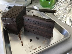food-porn-diary:  Sliced fudge cake [4032x3024]