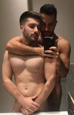 cuddlyuk-gay:    I generally reblog pics of guys with varying degrees of hair, if you want to check out some of the others, go to: http://cuddlyuk-gay.tumblr.com  