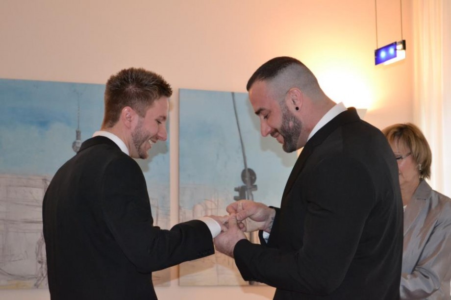 homoaffectivity:  Spencer Reed Marries Boyfriend in Berlin