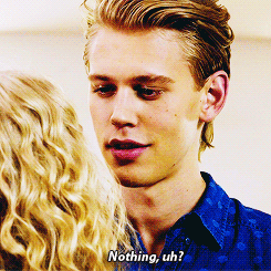 thecarriesdiaries:  Everything about you is bothering me. 