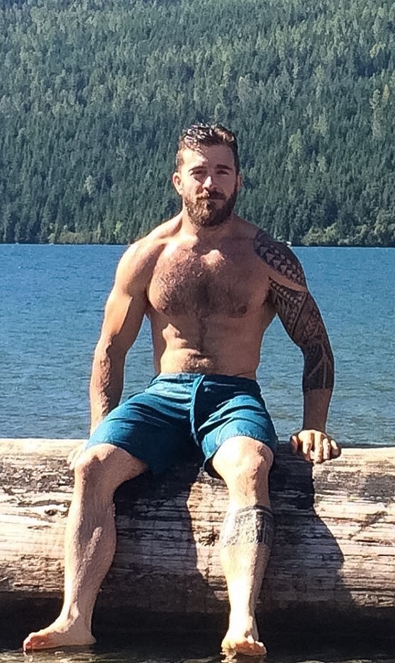 touch-my-beard: Http://touch-my-beard.tumblr.com