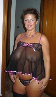 travelingsex:  randr2012:  Fat mature slut  Send Submissions HERE! 