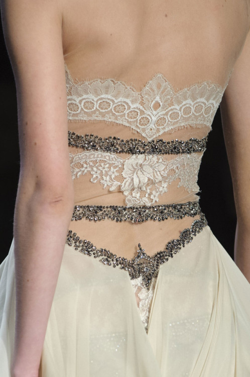 fearmystyle:Reem Acra FW16