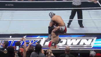 pigeoness:  Kalisto vs. Neville for the United adult photos