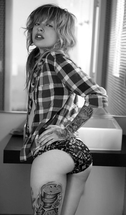 Girls With Tattoos