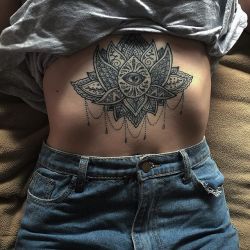 tattoobodies:    tattoo blog [lets be friends: instagram]   