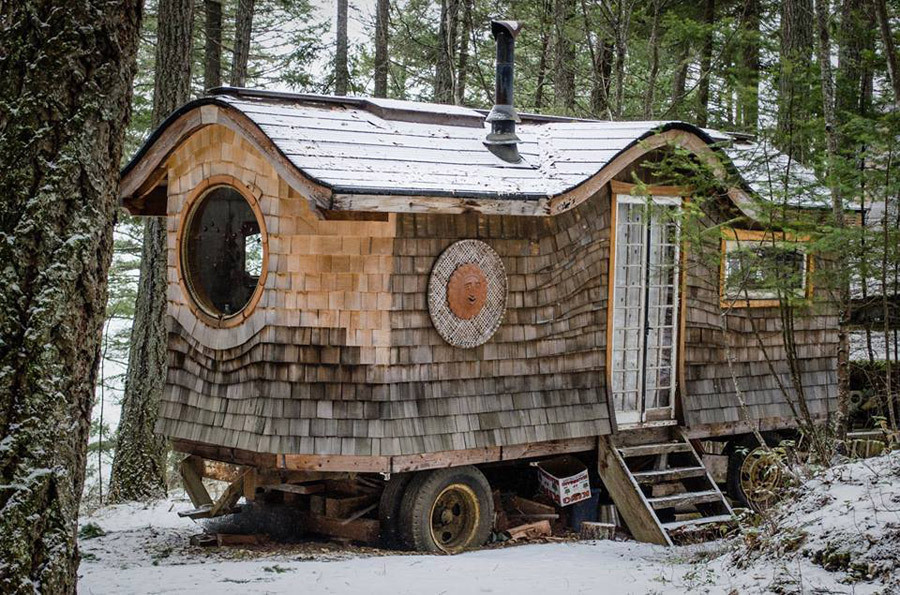 aros:  Gypsy Wagon In The Woods 