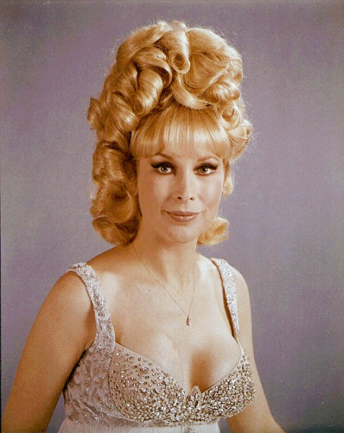 theswinginsixties:  Barbara Eden