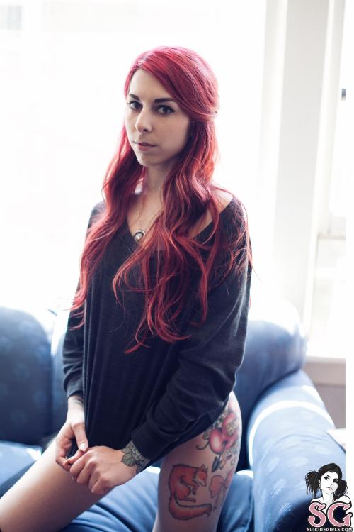 past-her-eyes:  Deerling Hopefuldeerling.suicidegirls.comLink to South African SuicideGirls