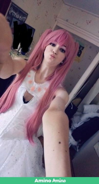 Who else is going to animecon the hague? I’ll be going as madoka on saturday! The dress isn’t finish