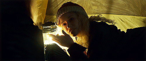 orphanblack:  Ruff ruff. - Helena 