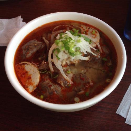 No filter needed for Bún bò Huế #phamily (at Bún Bò Huế - Đông Ba 3)