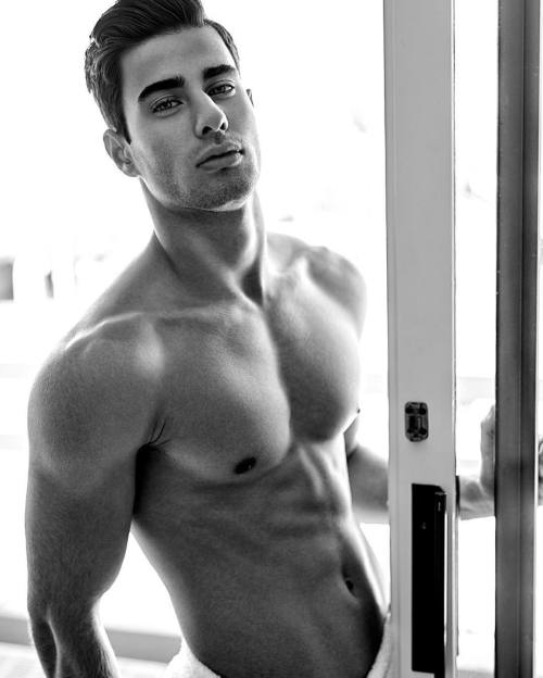 Hot, Beefy, Sexy, Muscular Men for YOU