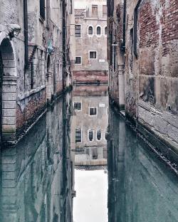 andantegrazioso:  Les canaux de Venise |  disarmonico  