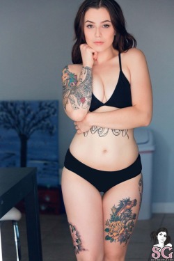 Tattoo'd Ladies&Amp;Metal