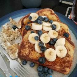 Sweet Like Sunday Morning 🥞 #Frenchtoast #sundaymornings  (at Long Island City–Court Square)