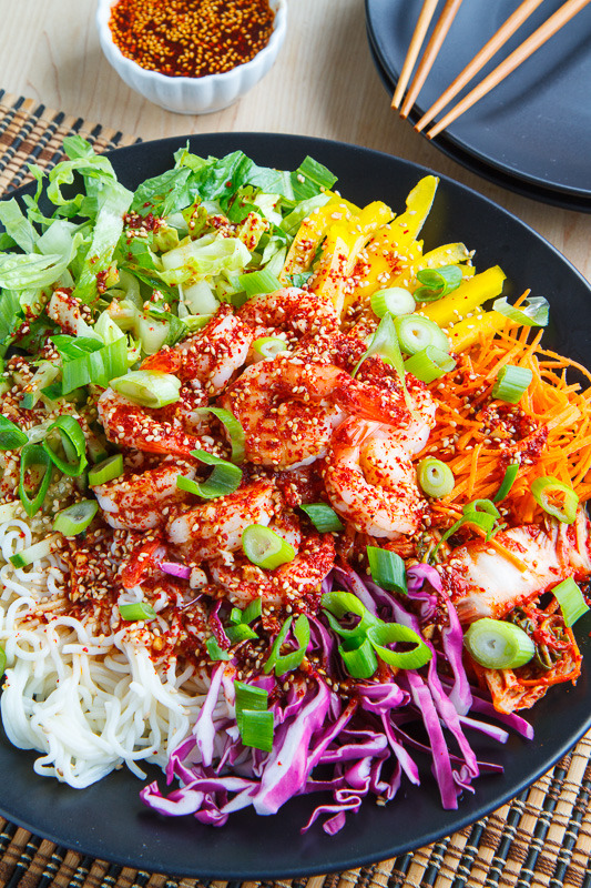 intensefoodcravings:  Korean Style Cold Tofu Shirataki Noodle Salad with Shrimp |