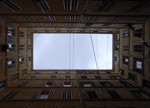 Fin de la série Géométrie : carrés, rectangles et orthogonales. - Marseille, terrasse de la Cité Rad