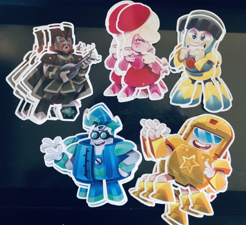 candychameleon: I now have more BotBot stickers available on my etsy!  I’ve also permanently lowered