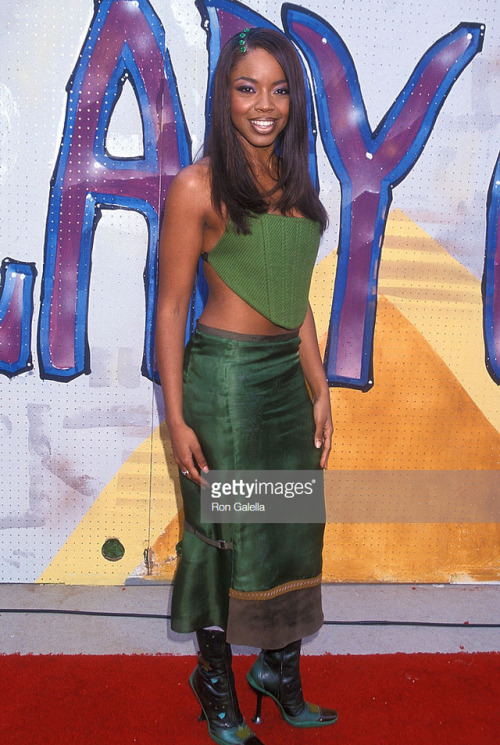 fuckrashida:Shanice in Prada Fall/Winter 1999 at the Fifth Annual Soul Train Lady of Soul Awards.