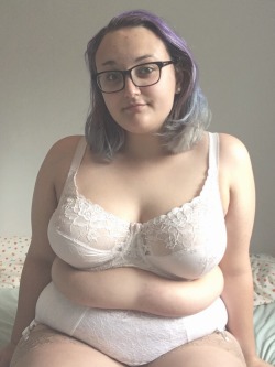 chubby-bunnies:  So my new garter belt came today and even though I took (a thousand) more attractive ones than this, I have decided this will be the one I show to you.   My fat rolls are prominent, my round face is obvious, my stretch marks show, my