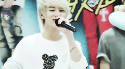 jeonwoof:  blonde l.joe / for byunghunny 