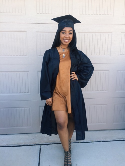 bootyneedslovin:black excellence! I made it out of highschool , class of 2016also happy blackout day