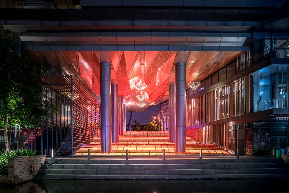 archatlas:      A Midnight Walk Through the Neon-Hued Streets of Asian Cities by