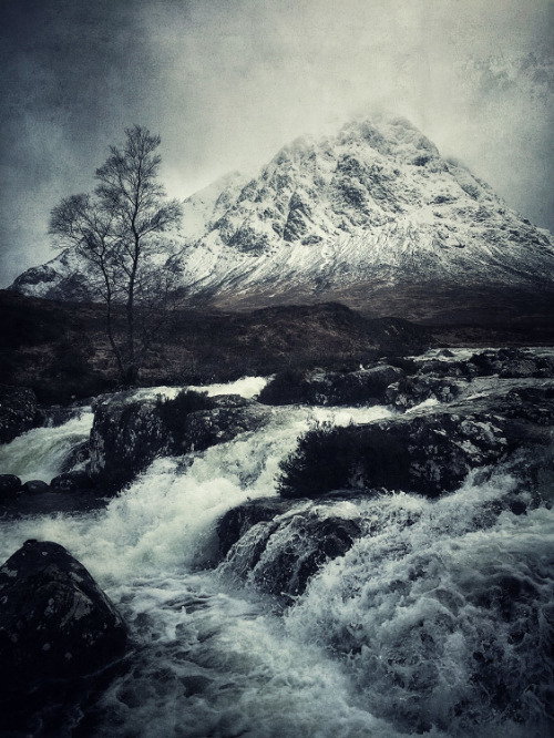 cinemagorgeous:  Images of Scotland by photographer Julian Calverley. 
