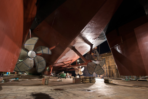 aircraftcarriers:  You haven’t experienced “BIG” until you are in a dry dock with a finished aircraft carrier. One year ago, Newport News Shipbuilding was getting ready to flood the dry dock where Gerald R. Ford (CVN 78) was constructed. Here are