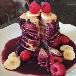 fitblueberrymuffin:  goodhealth-andgoodvibes:  Cinnamon swirl banana oat pancakes layered with strawberries and topped with blackberry, blueberry sauce, melted peanut butter, banana and raspberries! Instagram - goodhealthgoodvibes  oh wow 