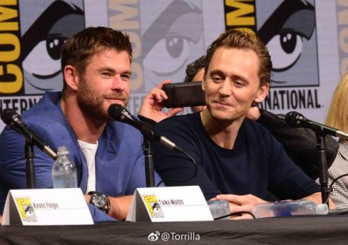 maryxglz:Chris Hemsworth, Tom Hiddleston and Mark Ruffalo attend the Marvel Studios Presentation dur