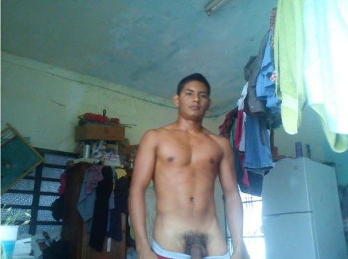 peruchosexyhot:  Lo quiero aqui ahora