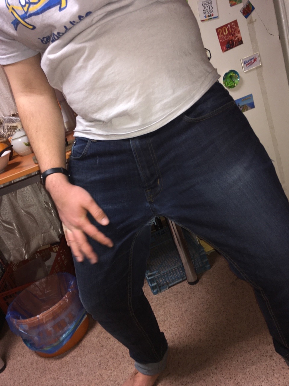 robmacwizard: I drank so much and so much wet my jeans, there was no dry place. Я