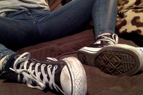 loveforgirlsfeet: For more of this delicious….polaroidpetite.tumblr.com/