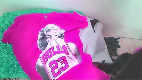 XXX bulls shirts photo