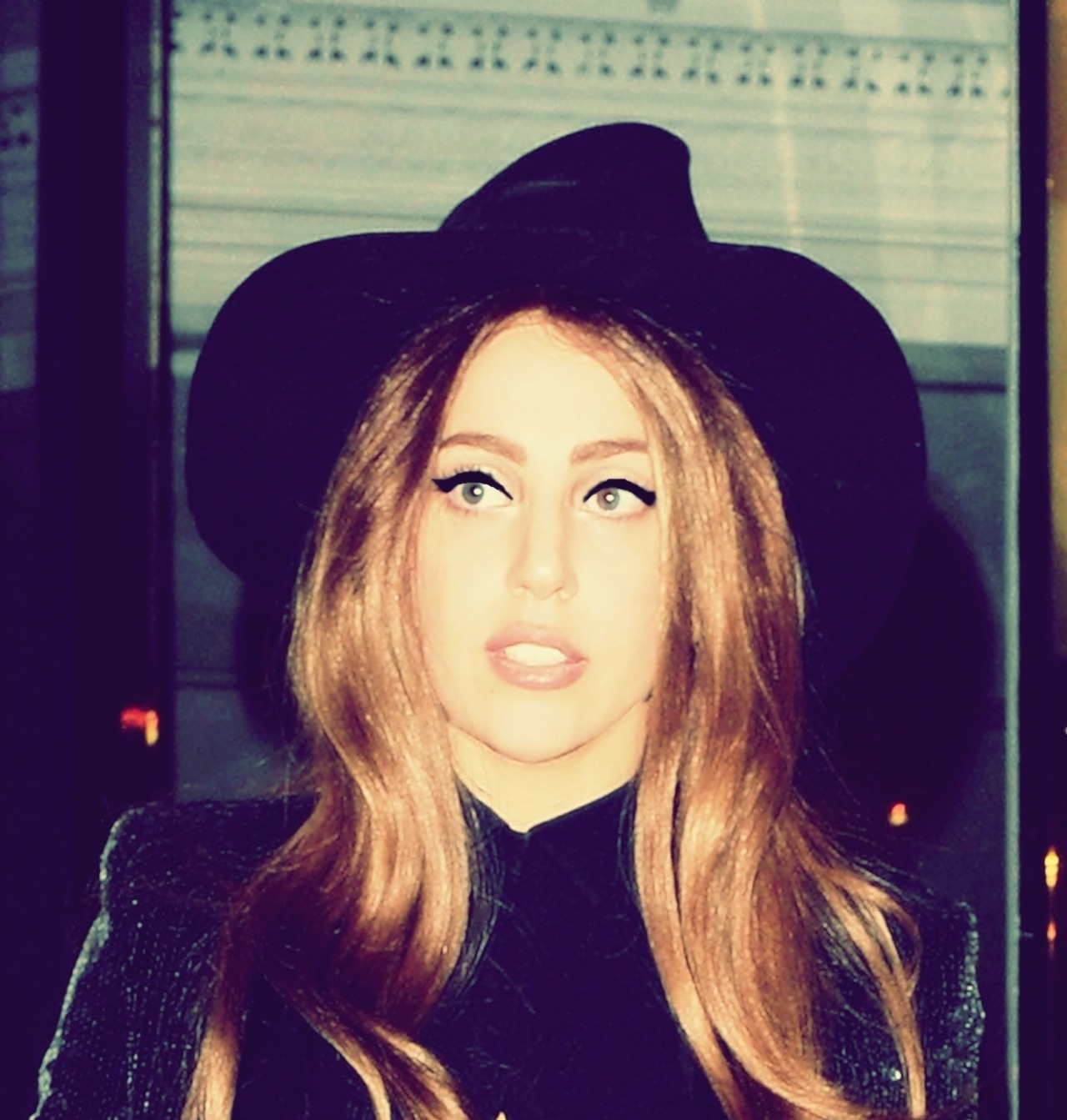 internationalgaga:  Beautiful girl.