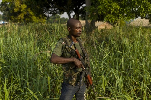 house-of-gnar:Anti-balaka militiamen, who were former members of the Central African Armed Forces (F