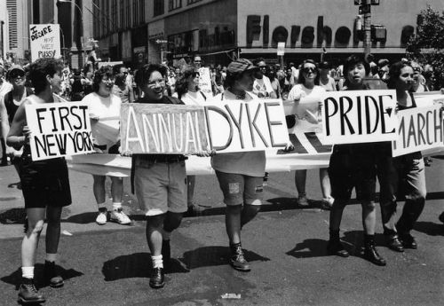 “FIRST NEW YORK ANNUAL DYKE PRIDE MARCH,” New York City, June 26, 1993. Photo © Saskia Scheffer (@sa