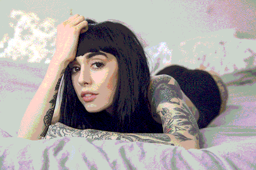 Porn photo soundsofprettyodd:  Hannah Snowdon by Jade