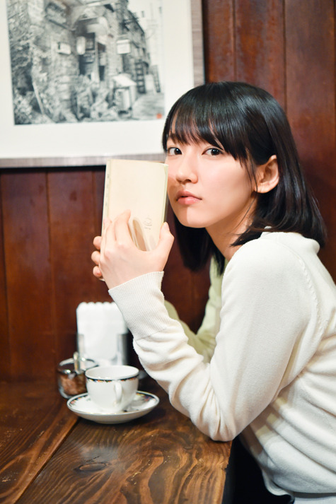 undef:  吉岡里帆 | 日刊SPA!