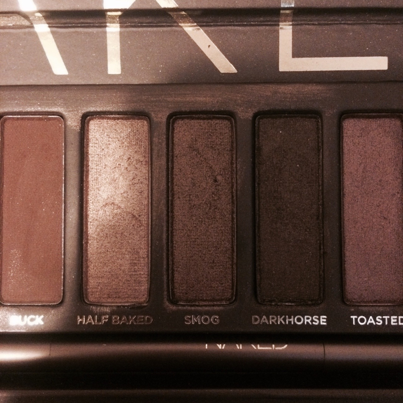 makeupartt:  Naked