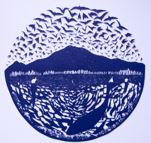 djevojka:  Ocean papercut artwork by Sarah Dennis