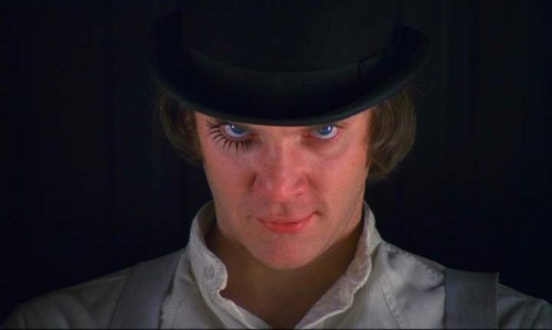 smoke-blr:  Resultado de imágenes de Google para http://twi-ny.com/blog/wp-content/uploads/2011/06/a-clockwork-orange.jpg