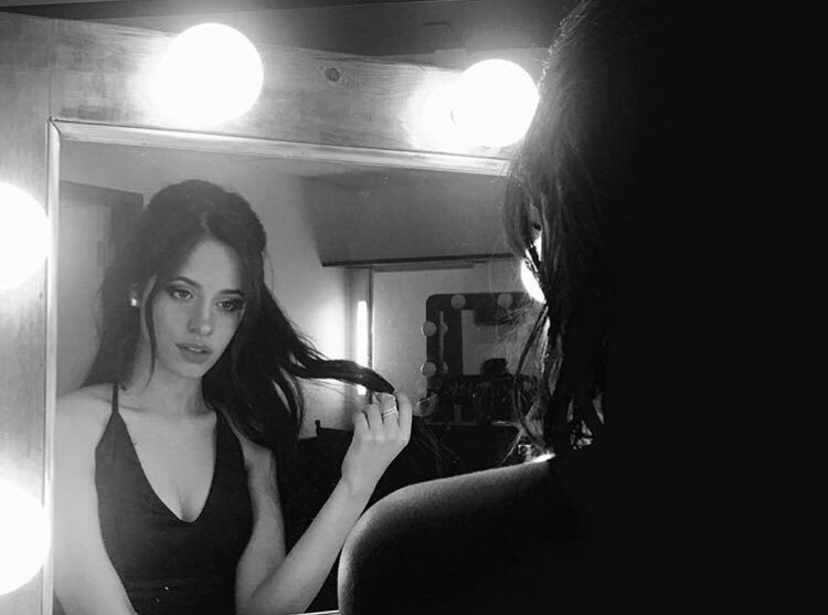 camrenshipperss:  🌸