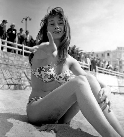 Bridget Bardot, 1953