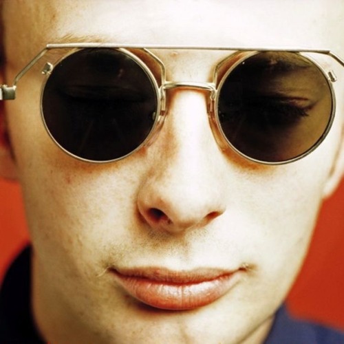 paranoidyorke: Photos from Radiohead’s 1991 shoot with Rupert Elvin, for EMI (Please excuse wa